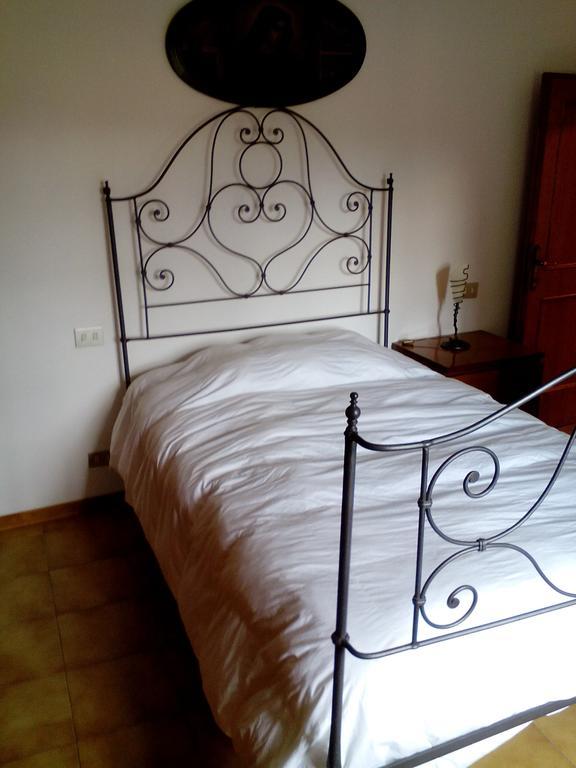 Ferienwohnung Il Vecchio Cipresso San Gimignano Exterior foto